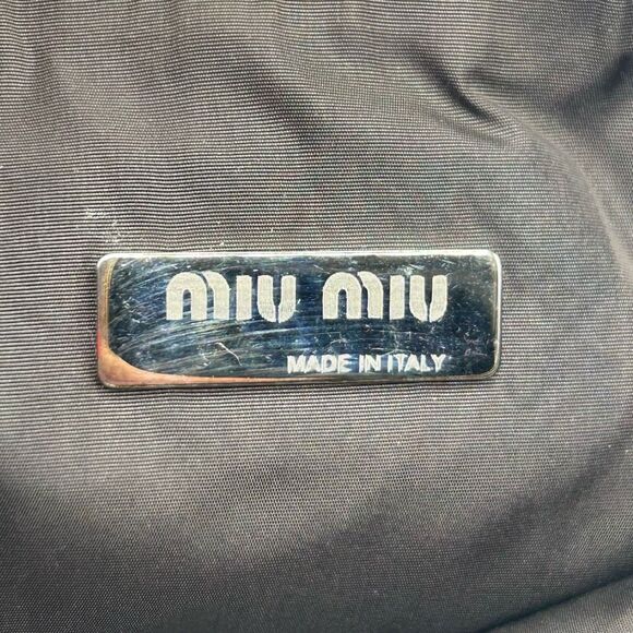 MIU MIU Brown Pebbled Leather Wristlet Purse Flower Trim Made In Italy - Picture 10 of 14